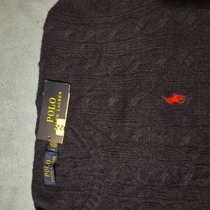 Ralph Lauren (NWT)           Men's Sweater.    Size: Large Color Dark Blue